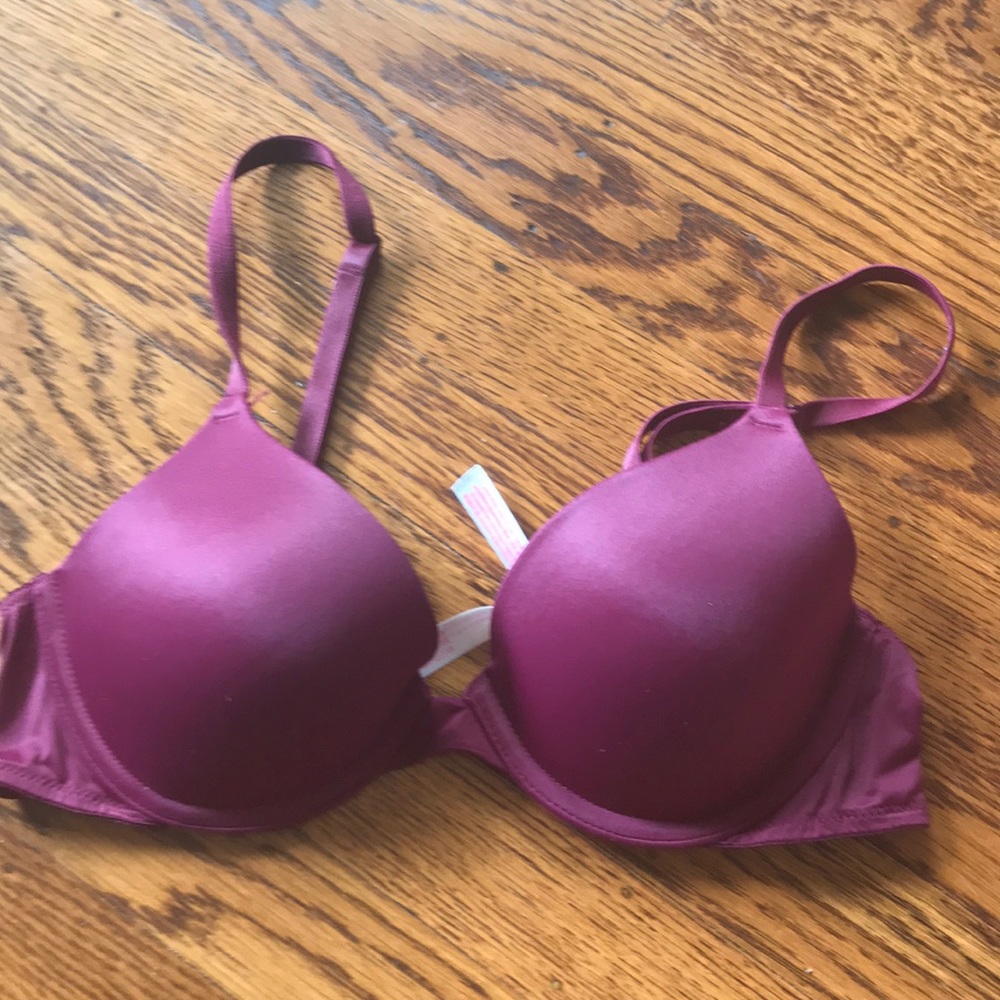 pink bra